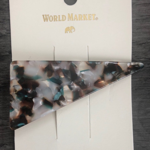 Cost Plus World Market triangle hair clip. - Picture 2 of 7